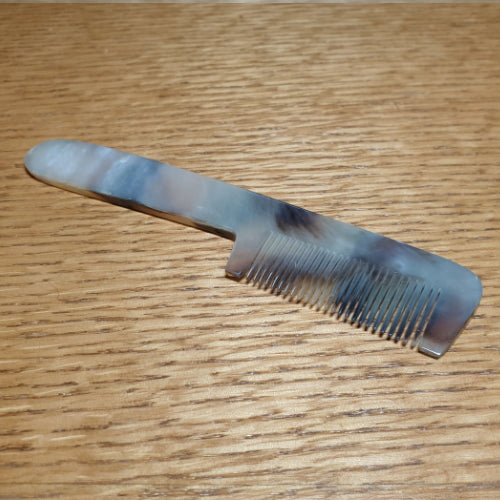 Hareline Underfur Hair Comb