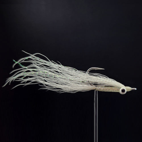 Stretch-Back Clouser AVAILABLE AT TROUTLORE FLY TYING STORE AUSTRALIA