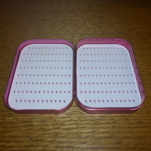 Lady Wheatley Fly Box 4″ Easy Grip – Pink