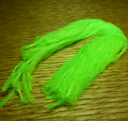 Para Post Wing Yarn Fl ChartreusePara Post Wing Yarn Fl Chartreuse