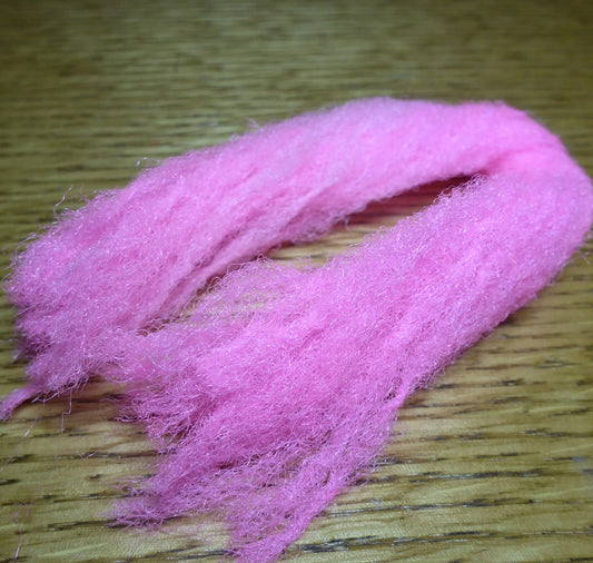 Para Post Wing Yarn Hot Pink