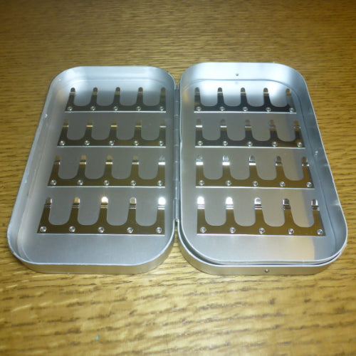 Richard Wheatley 6″ Clip Box – Silver w’ Large Clips