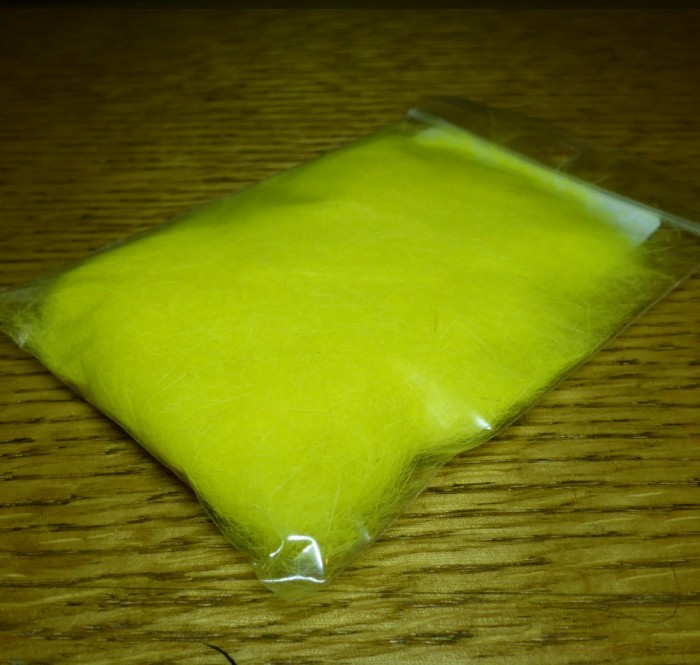 Hareline Dubbin Yellow Dubbing